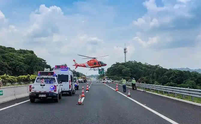 光山高速公路汽车救援案例